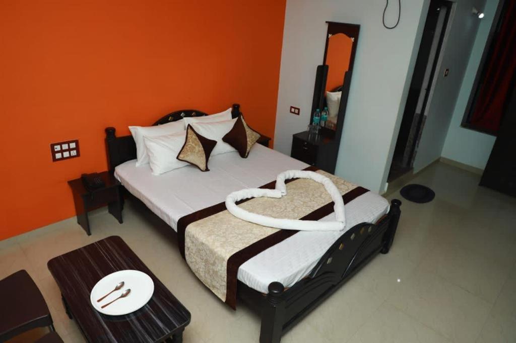 Megha Residency Hotel Haveri Exterior photo